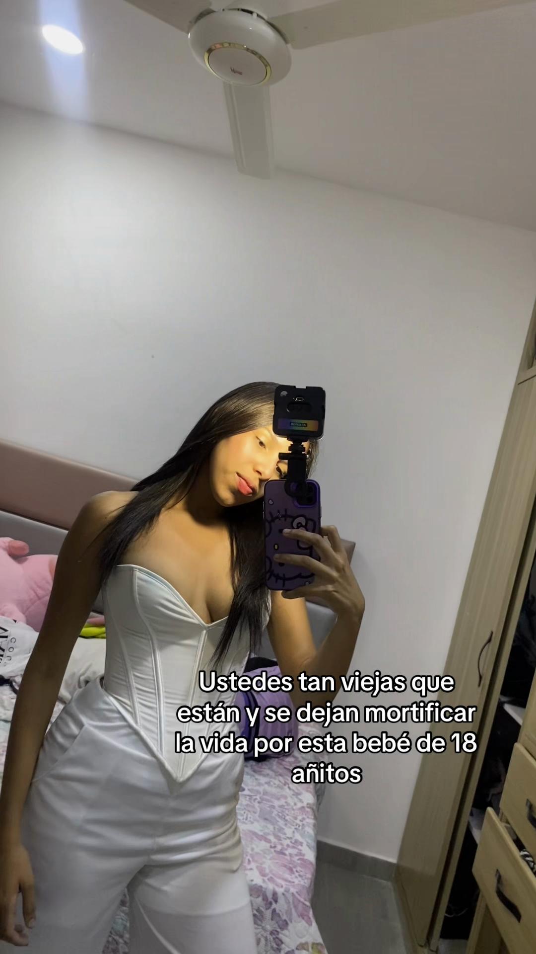 @Juliana.