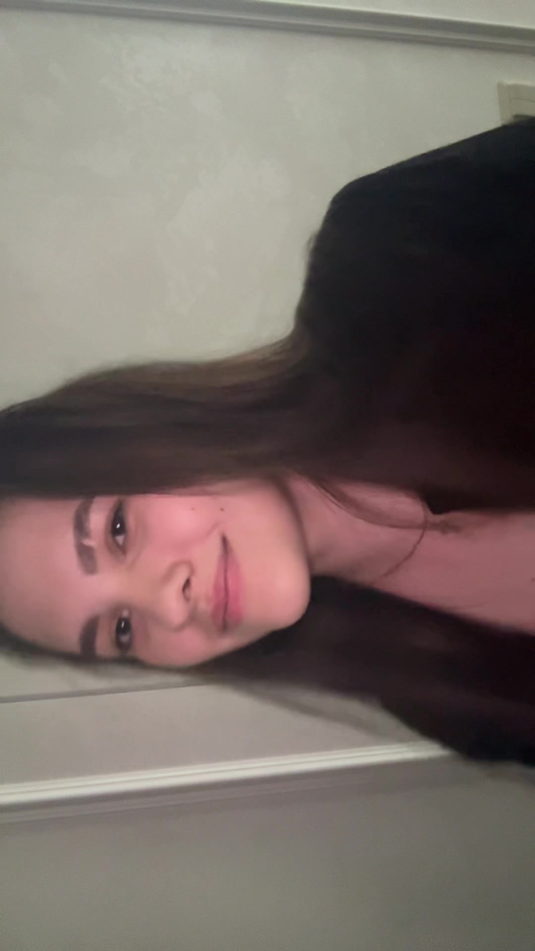 @alinaa1716