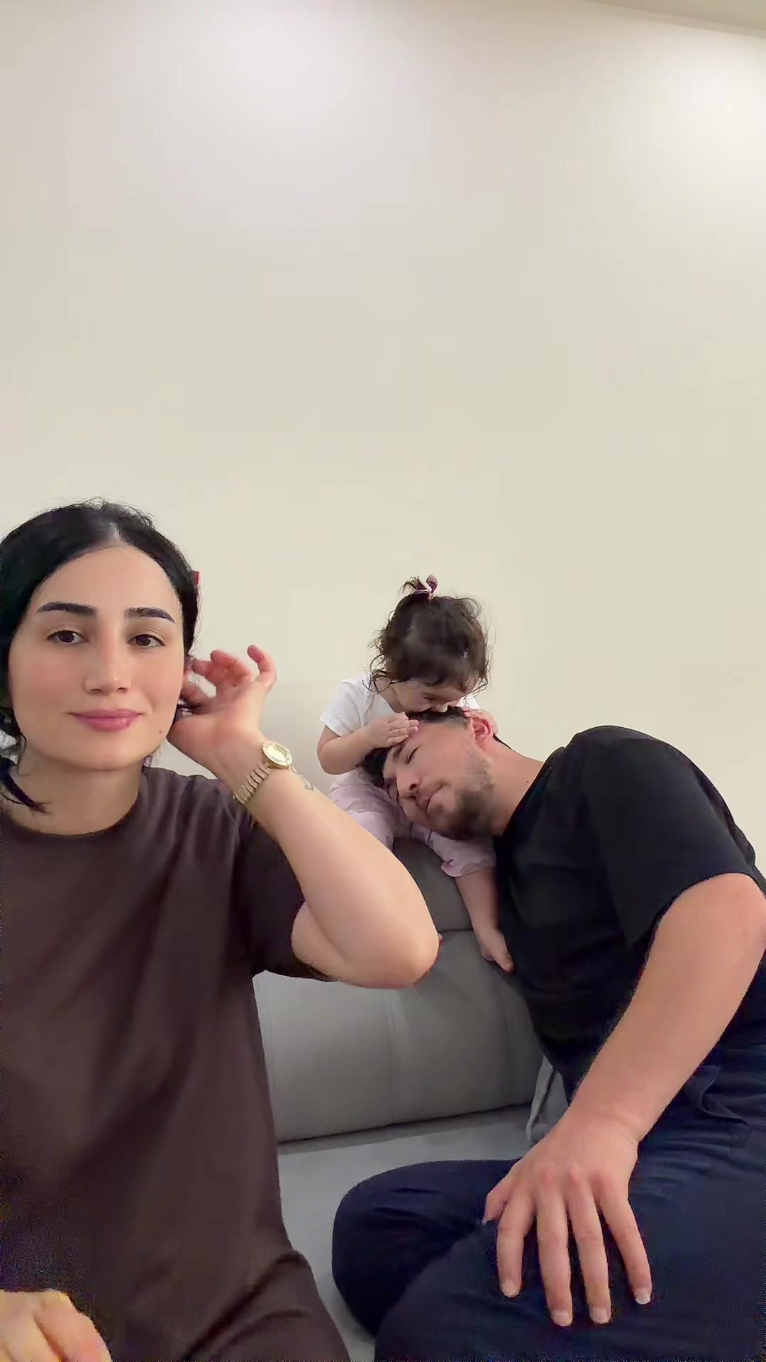 @Özge Official