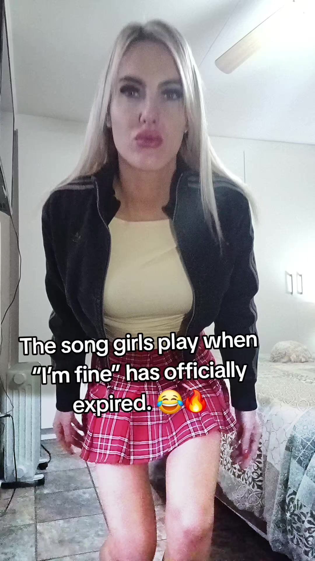 @Zellie🎵🎶💿