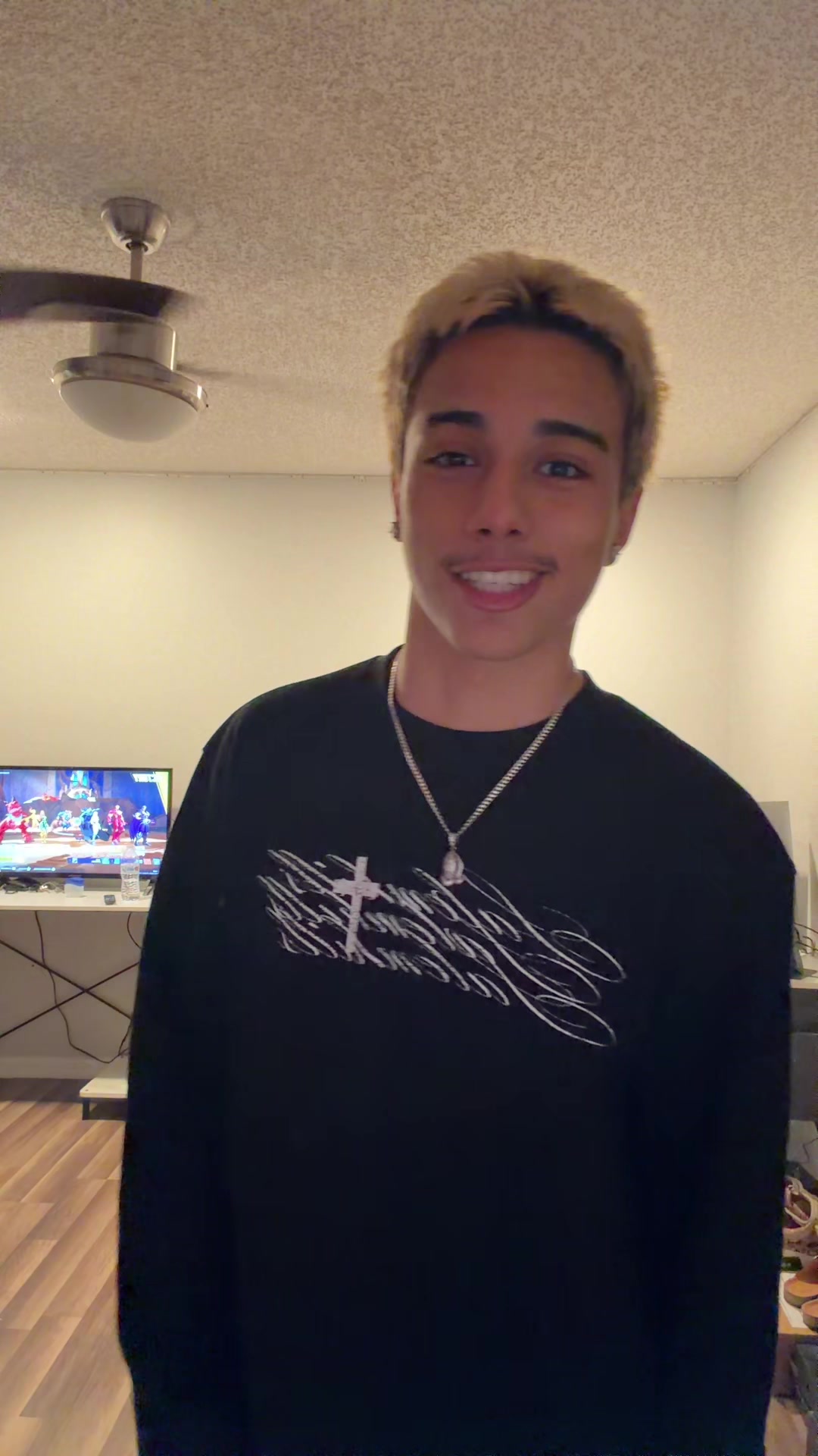 @Joelknocked