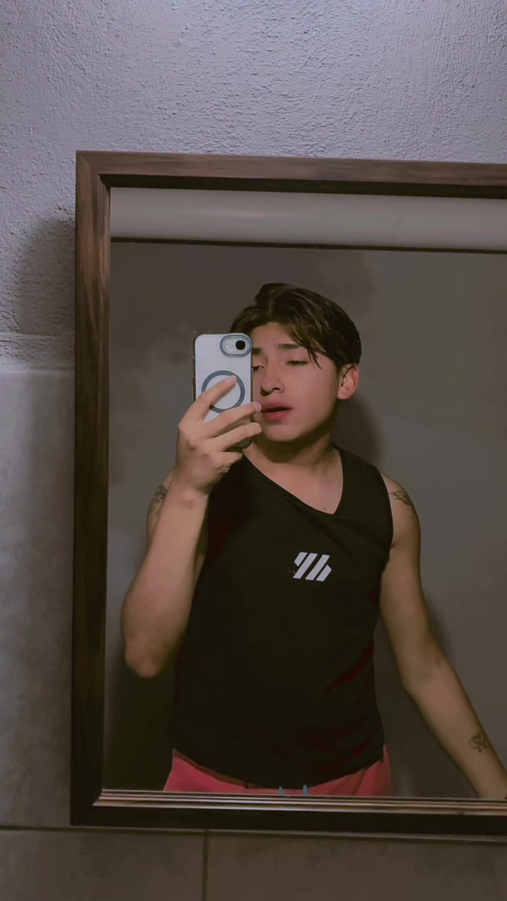 @✨️𝕄𝔸ℝ𝕀𝕆  𝔾𝕌𝕋𝕀𝔼ℝℝ𝔼ℤ✨️