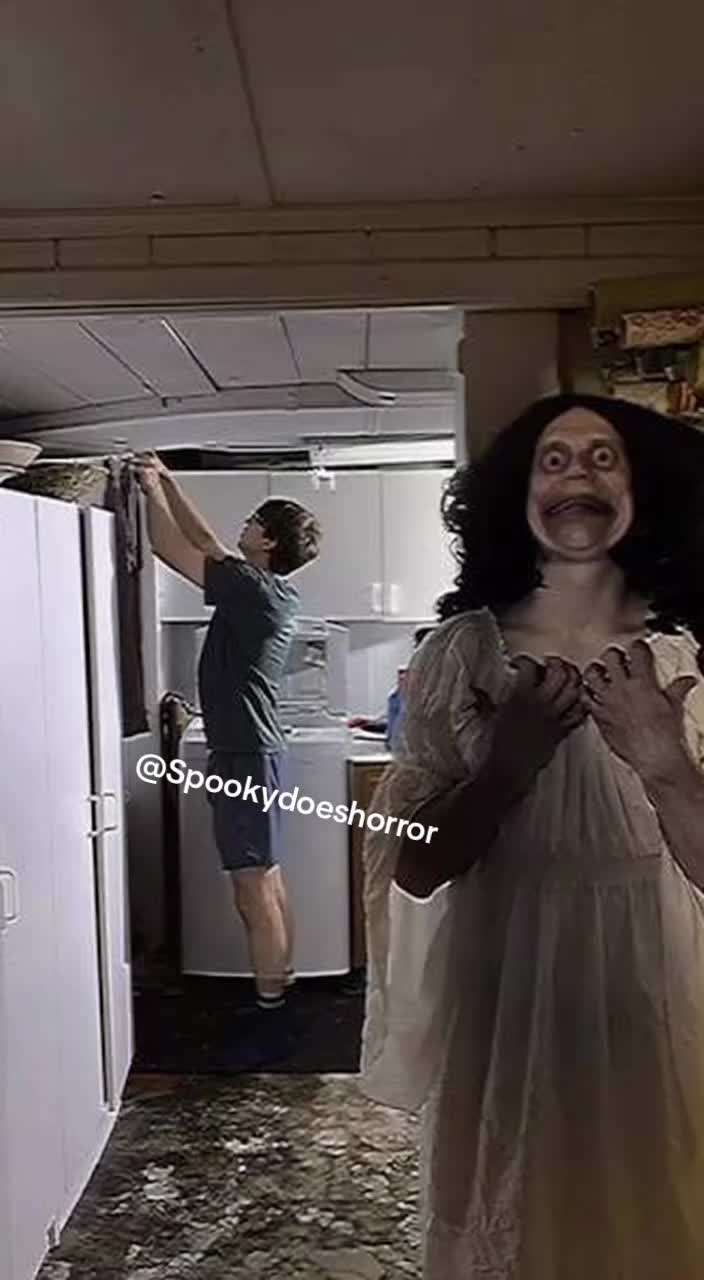 @Spooky👻
