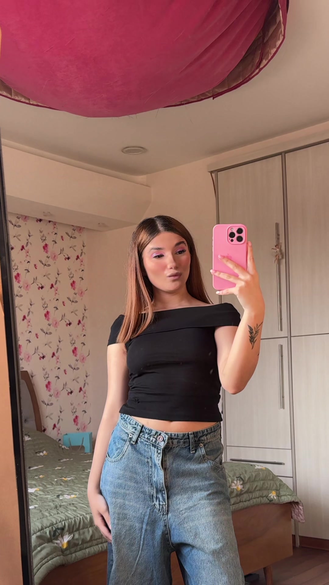 @KiKi