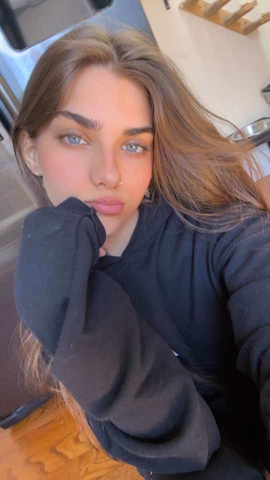 @🪸