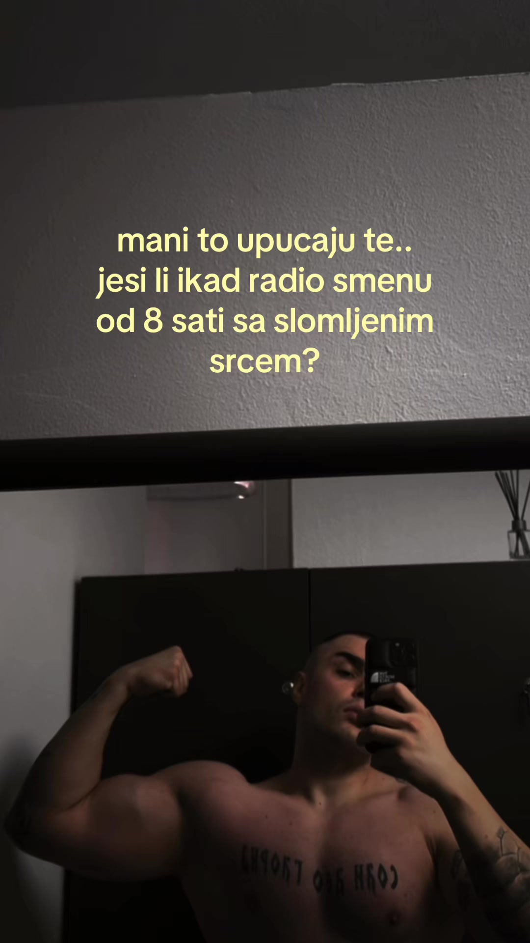 @V U K