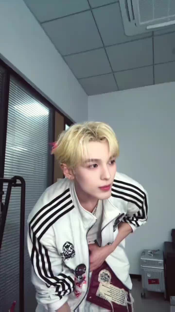@Chinese Handsome Boys & Men 🩷