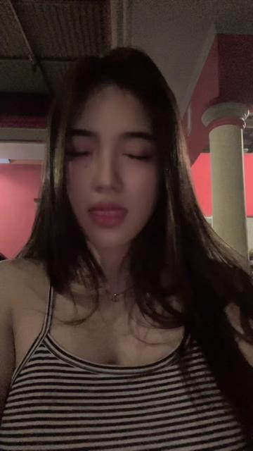 @itsvivx
