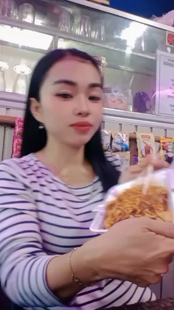 @DUJ