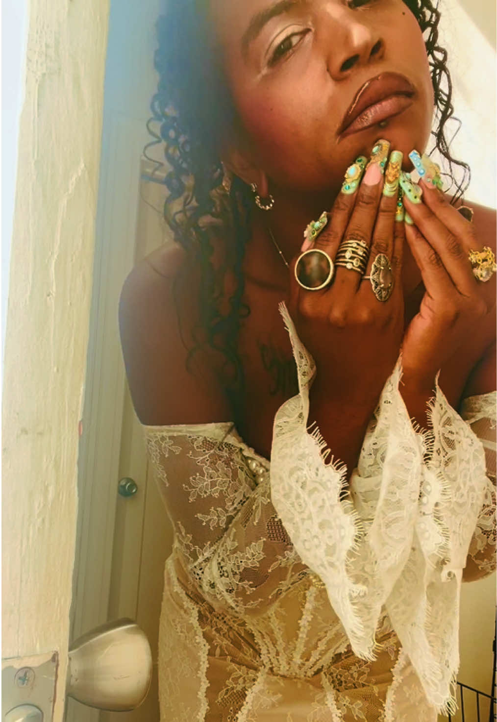 @Anointed_Swan🦢