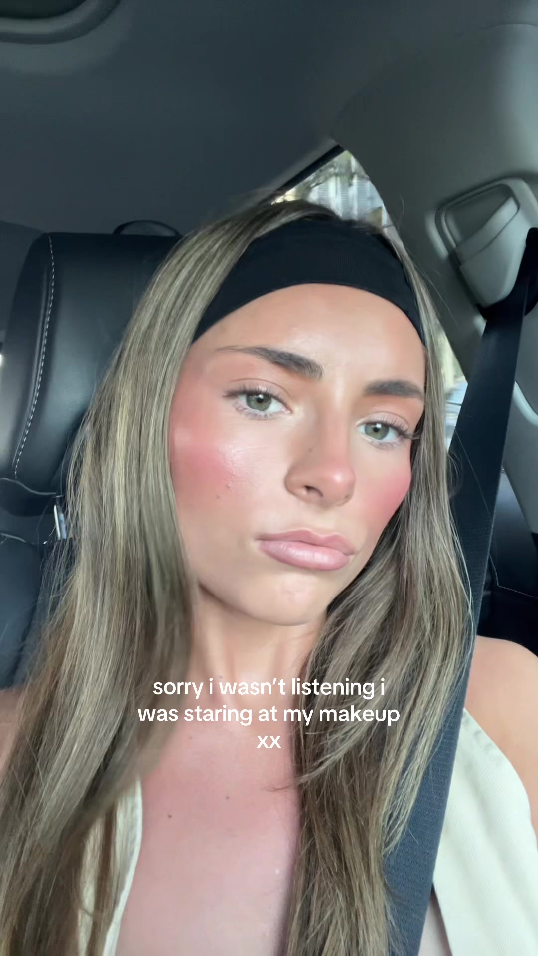 @chloeann_johnson