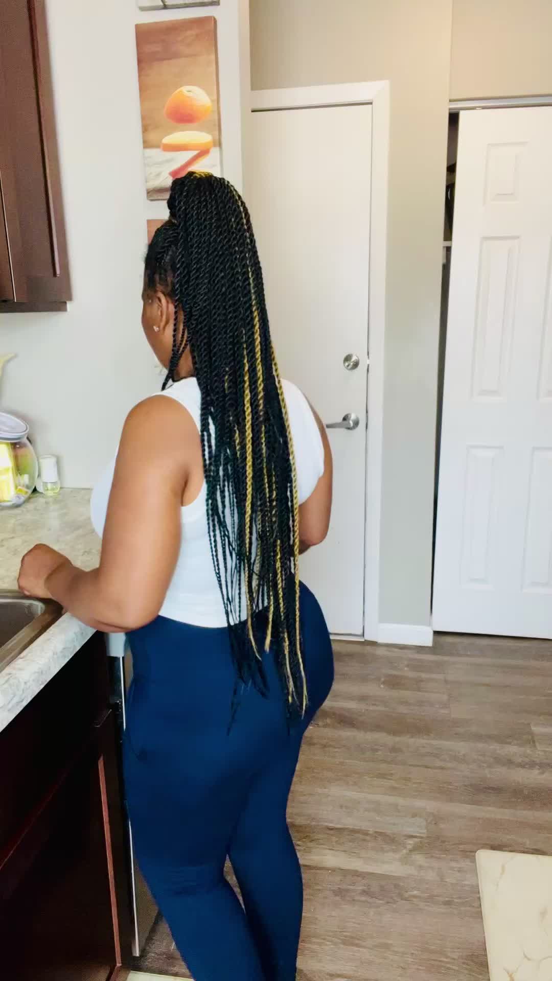 @Felecia
