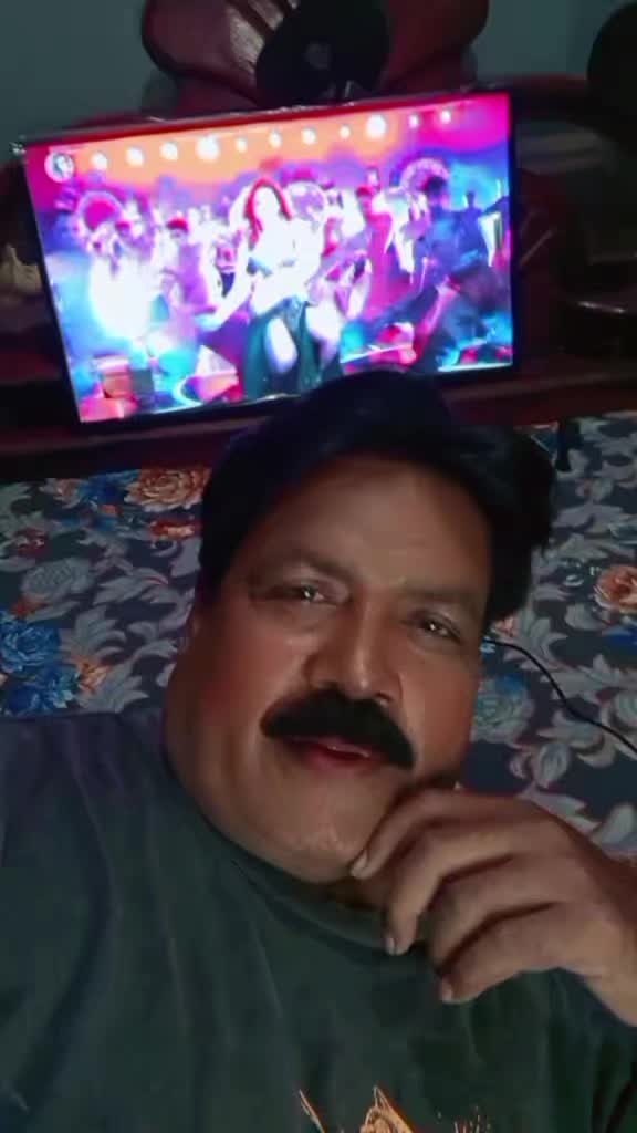 @lovely pathan