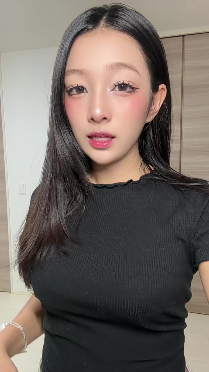 @虹咲カリナ