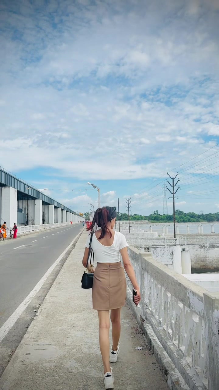 @ᥫ᭡