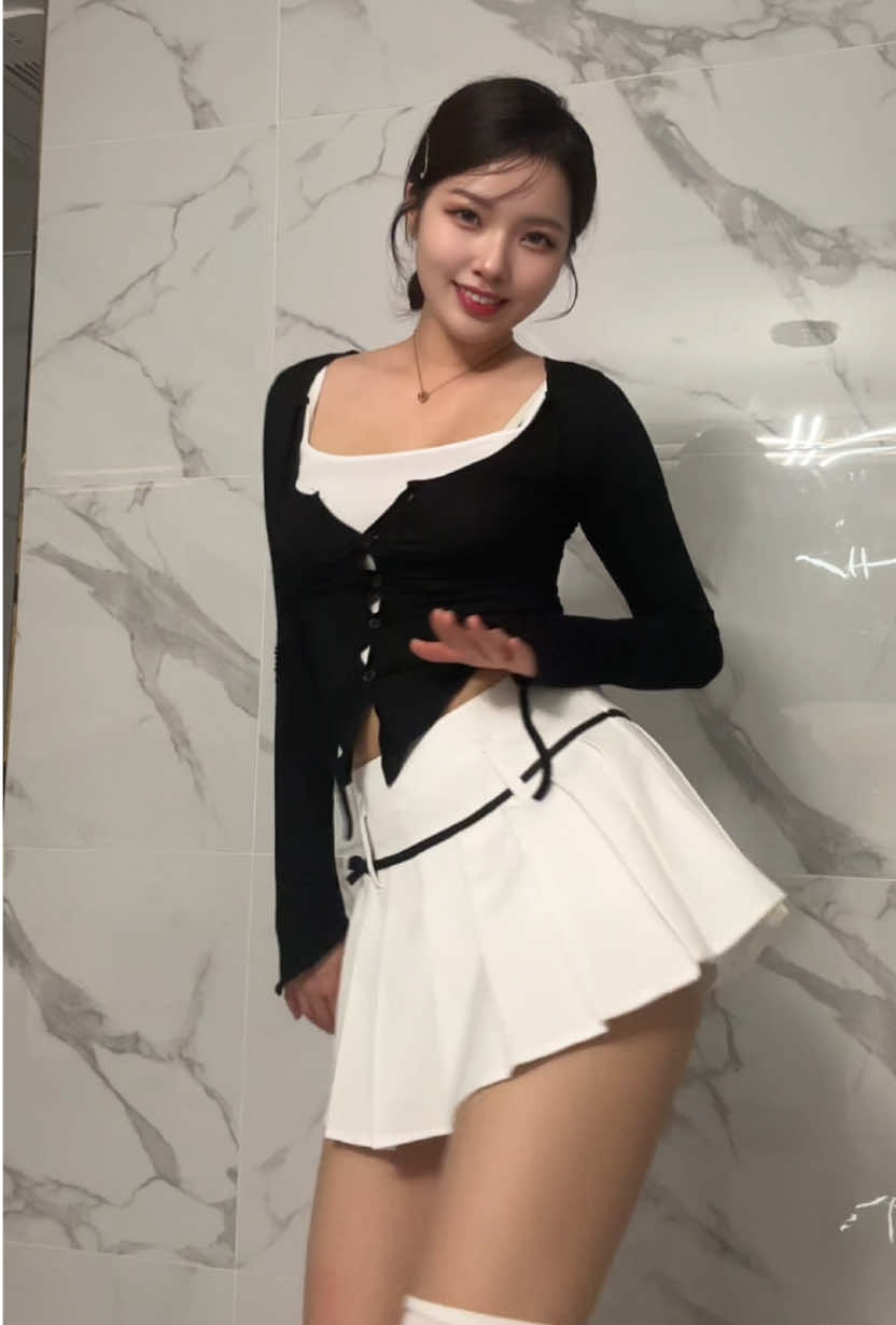 @윤죠미