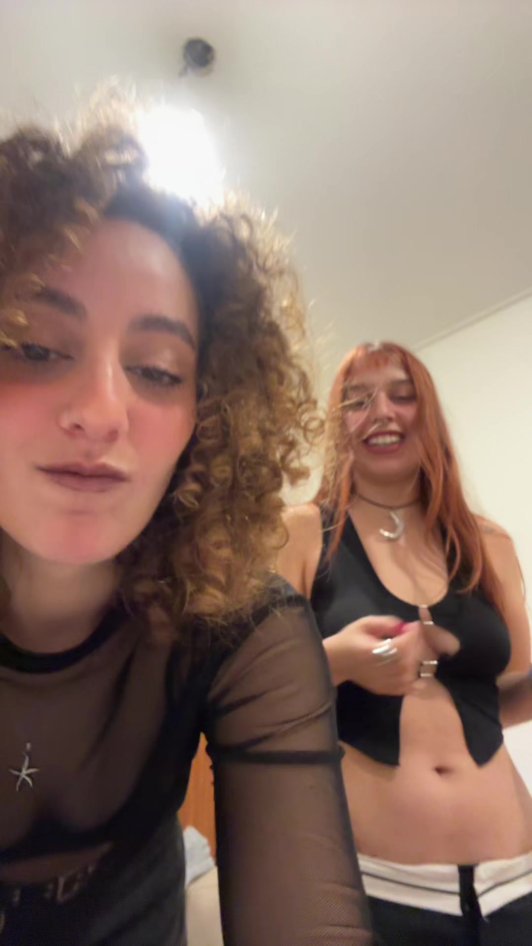 @caro<3