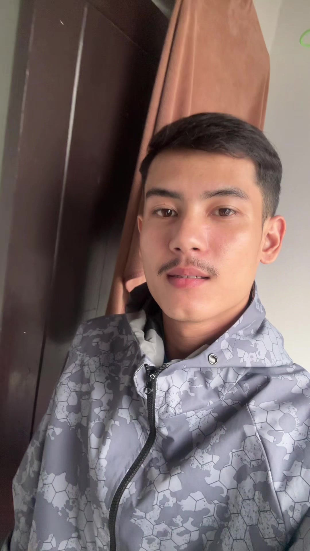 @เพชร