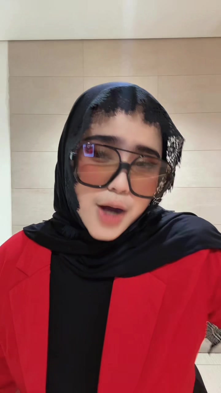 @aisyaaa