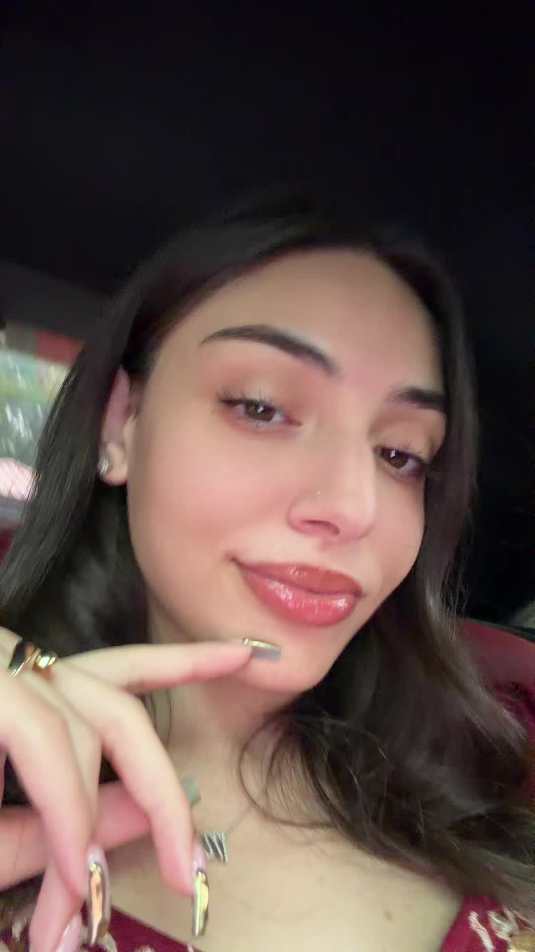 @Ayah🤑