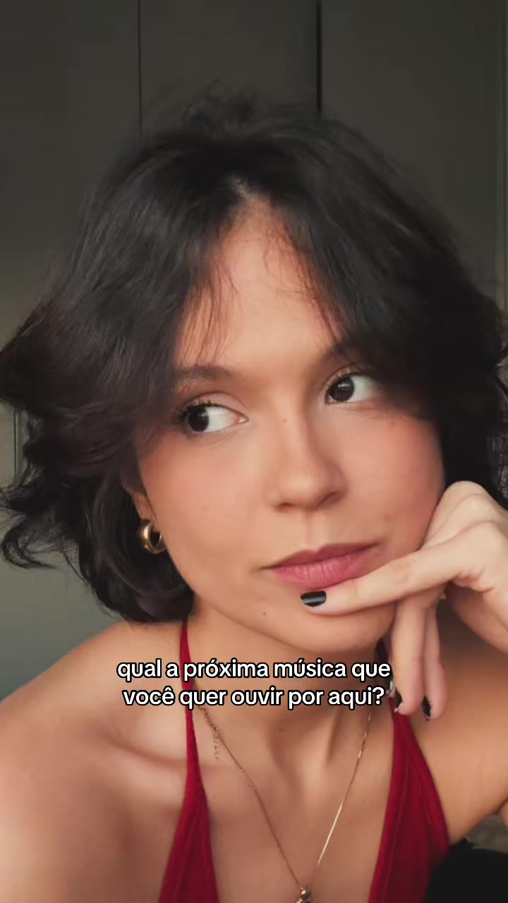 @_eduardaaquino