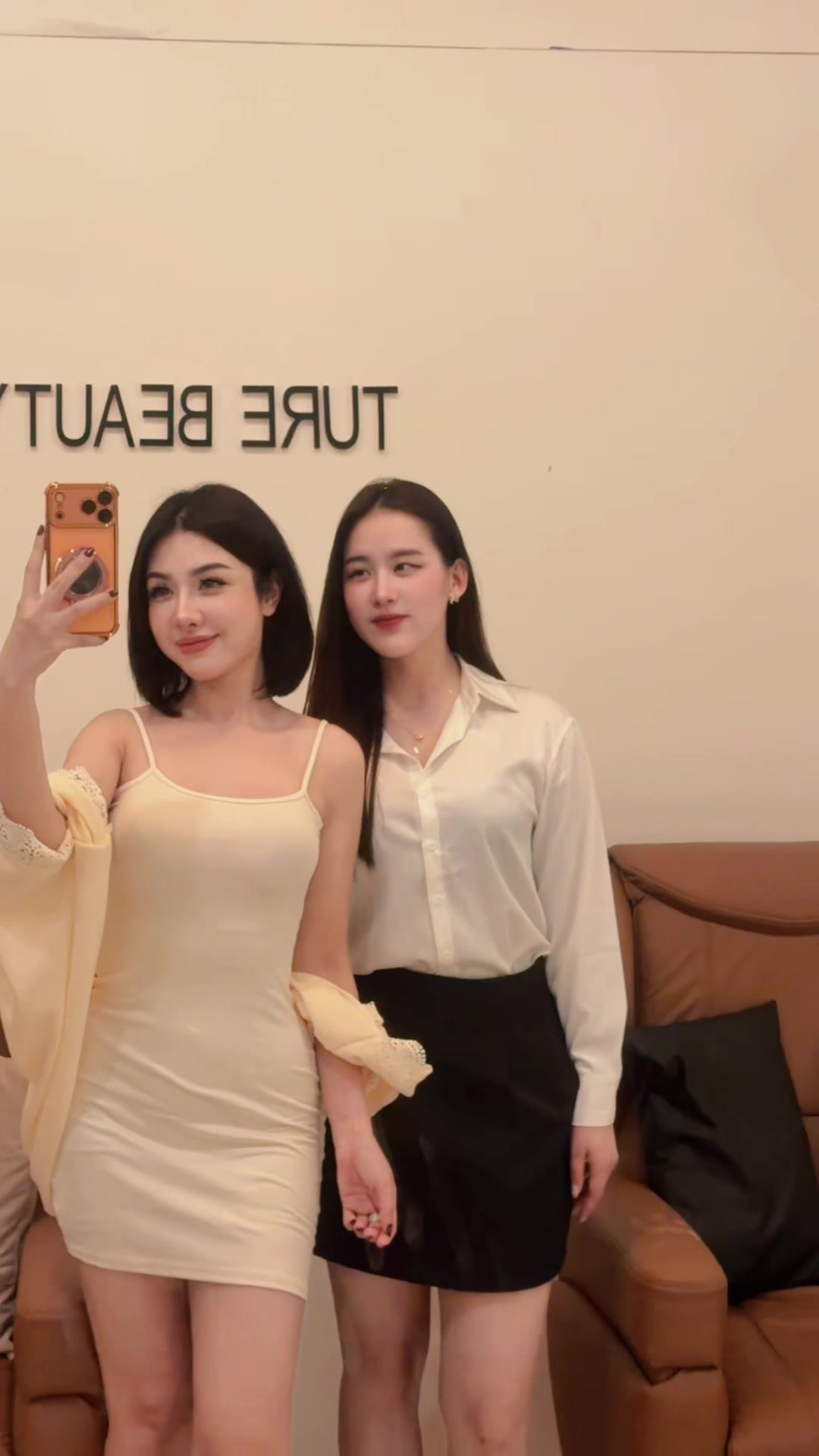 @T Naing Htoo official