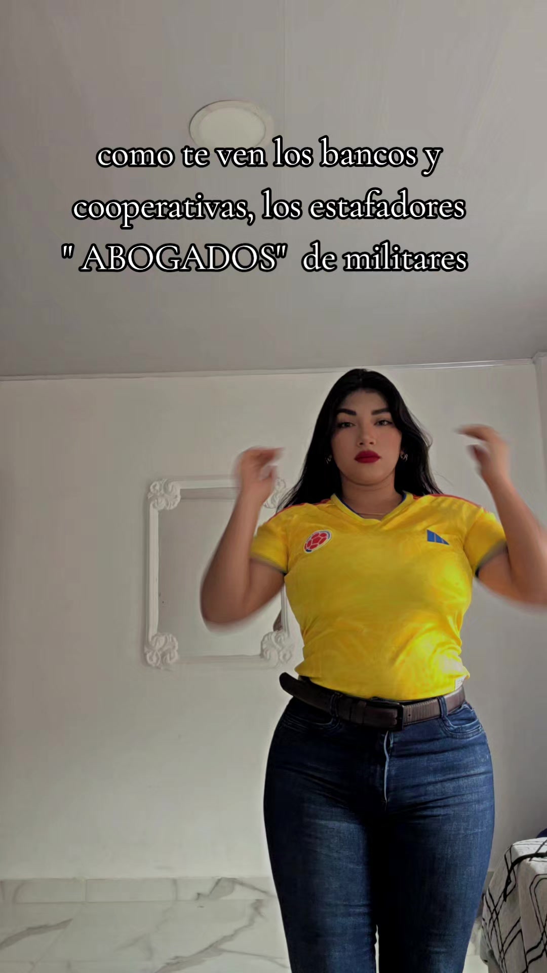 @ANDREA MORA
