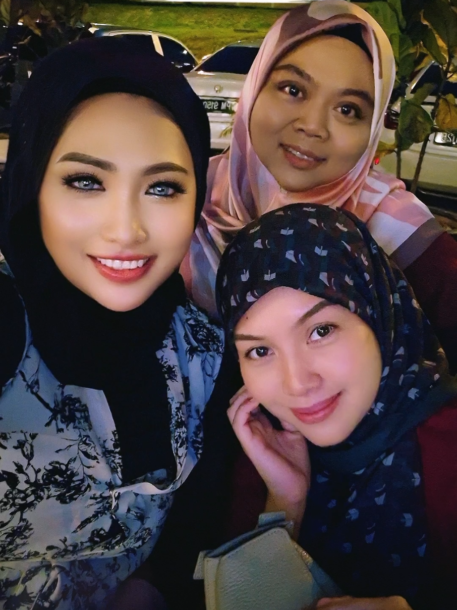 @Cik Anggun 🌼