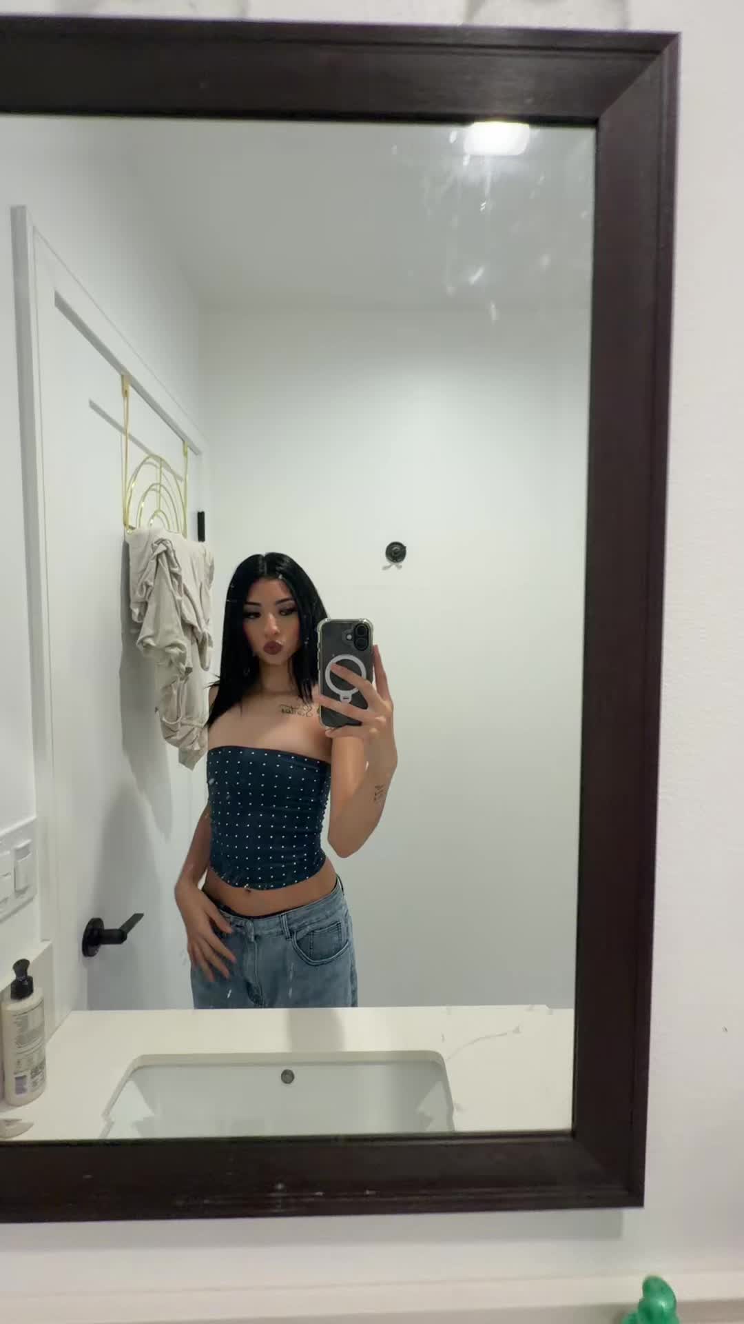 @destinyhernandez