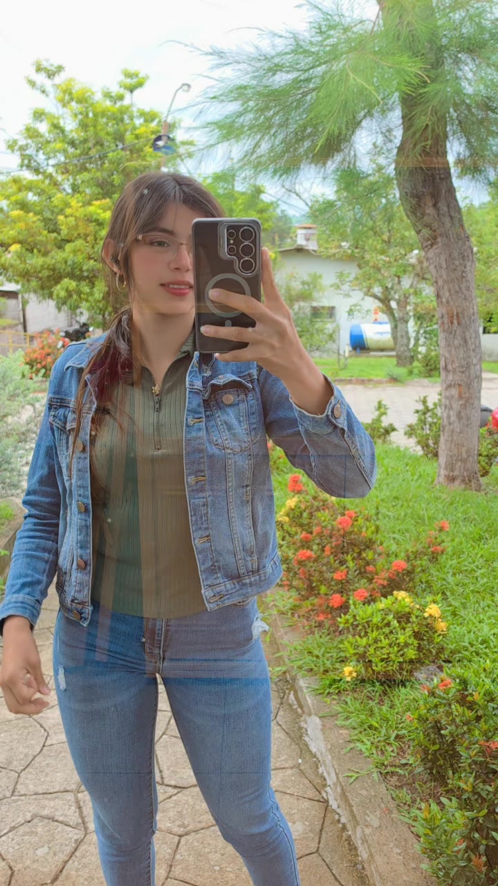 @Vanessa🤍🇸🇻