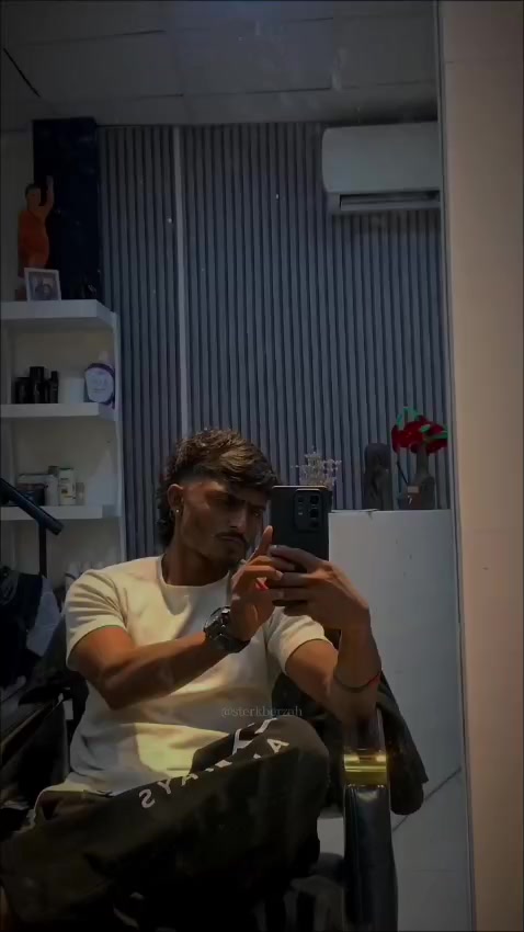 @𝗞 𝗔 𝗩 𝗜 𝗬 𝗔 🥷
