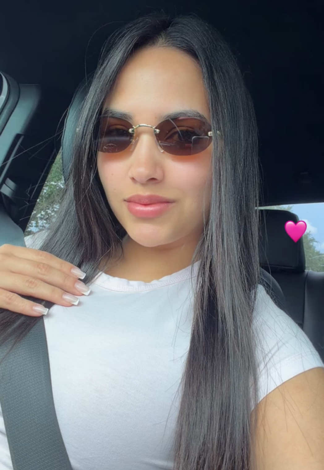 @Linda Estefania🤠⭐️ 🐘❤️ 💫