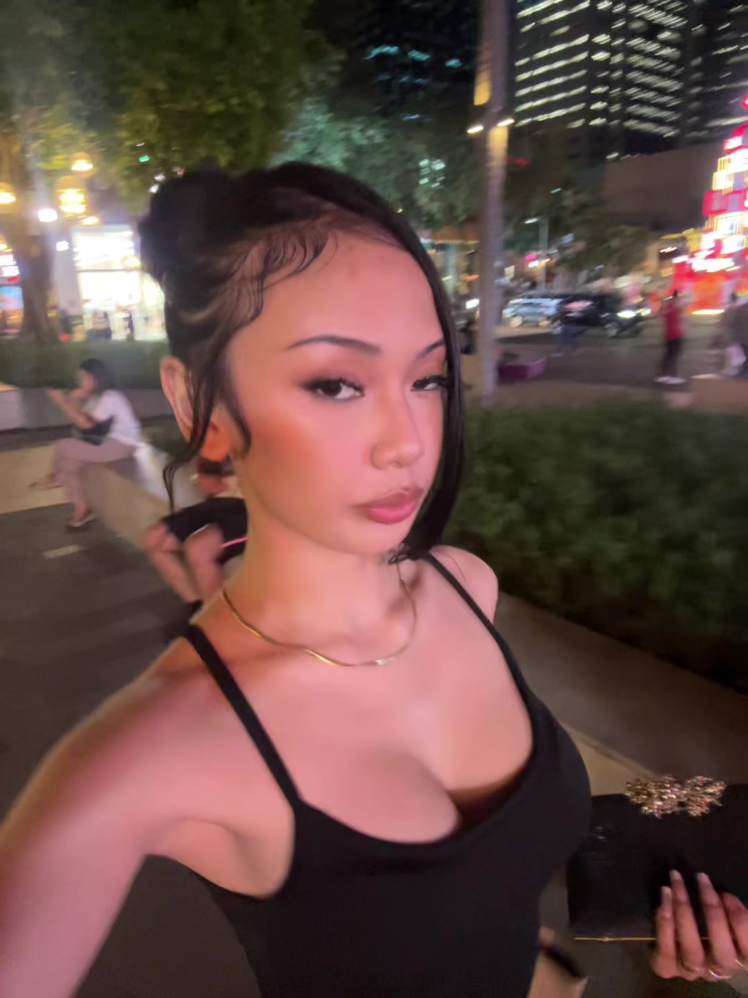@mira