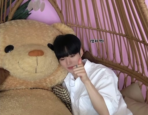 @너만보인다ෆ