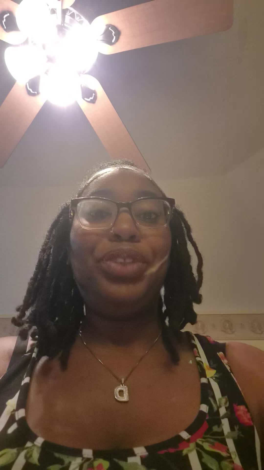 @Dominique C