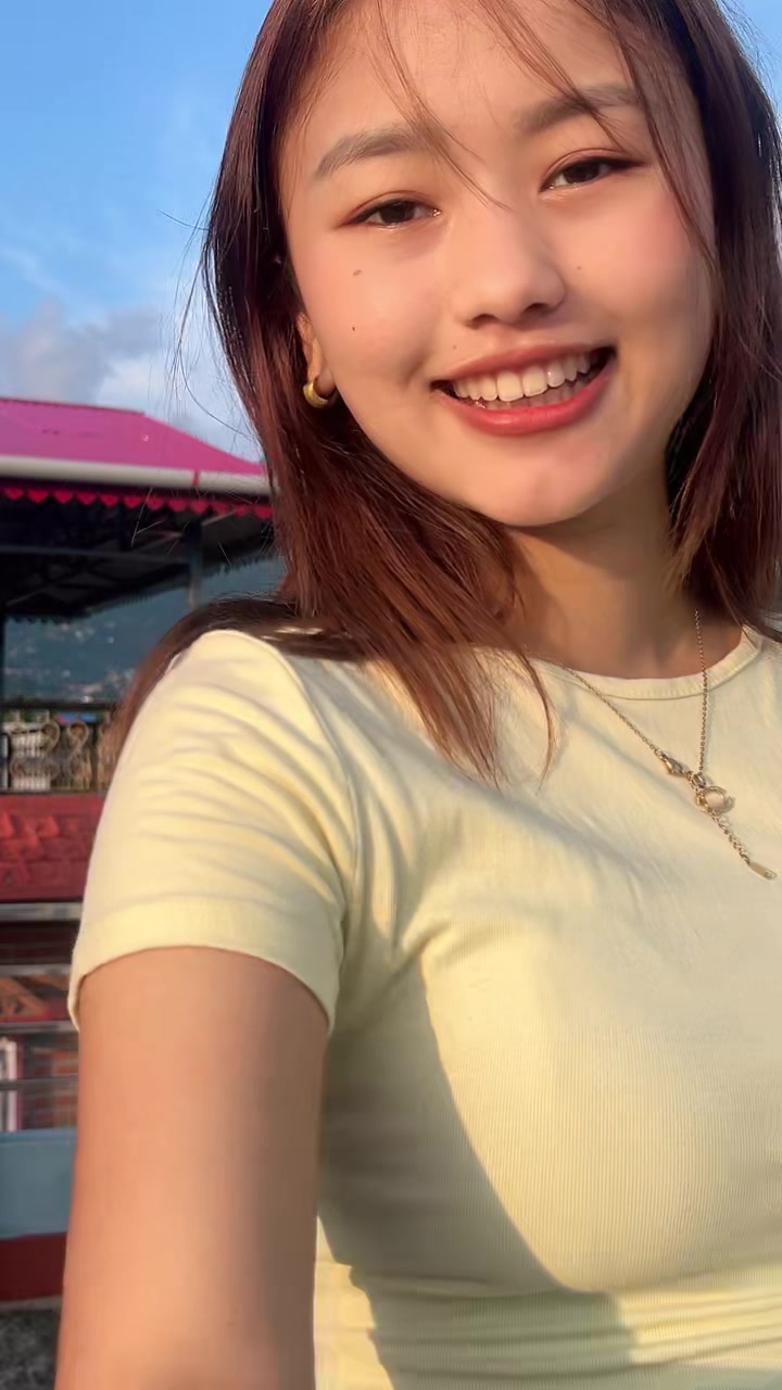 @sumiina_limbu
