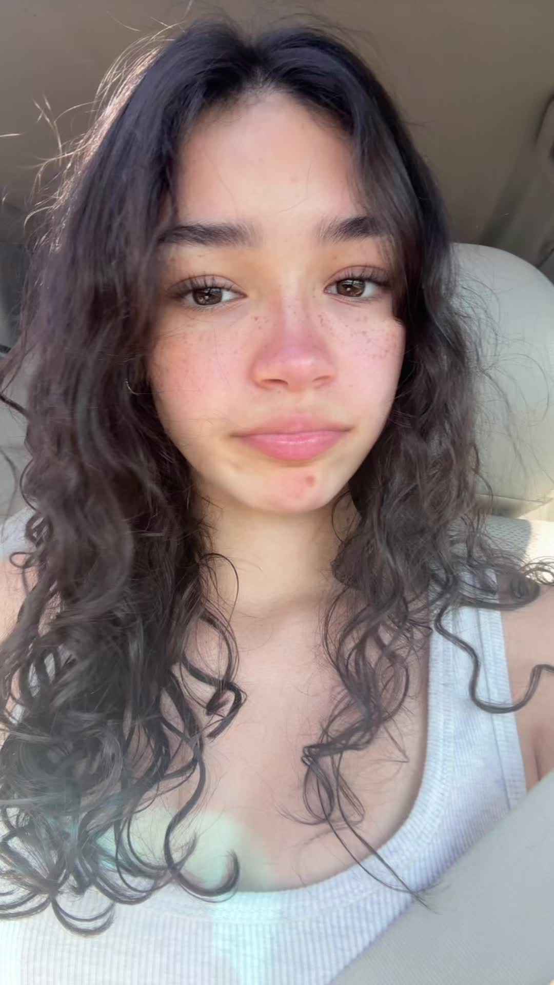 @notleilahgetout