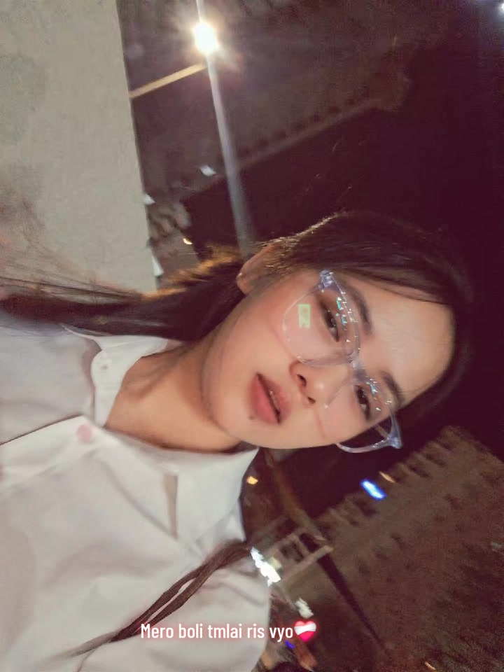 @Aasshhuuu