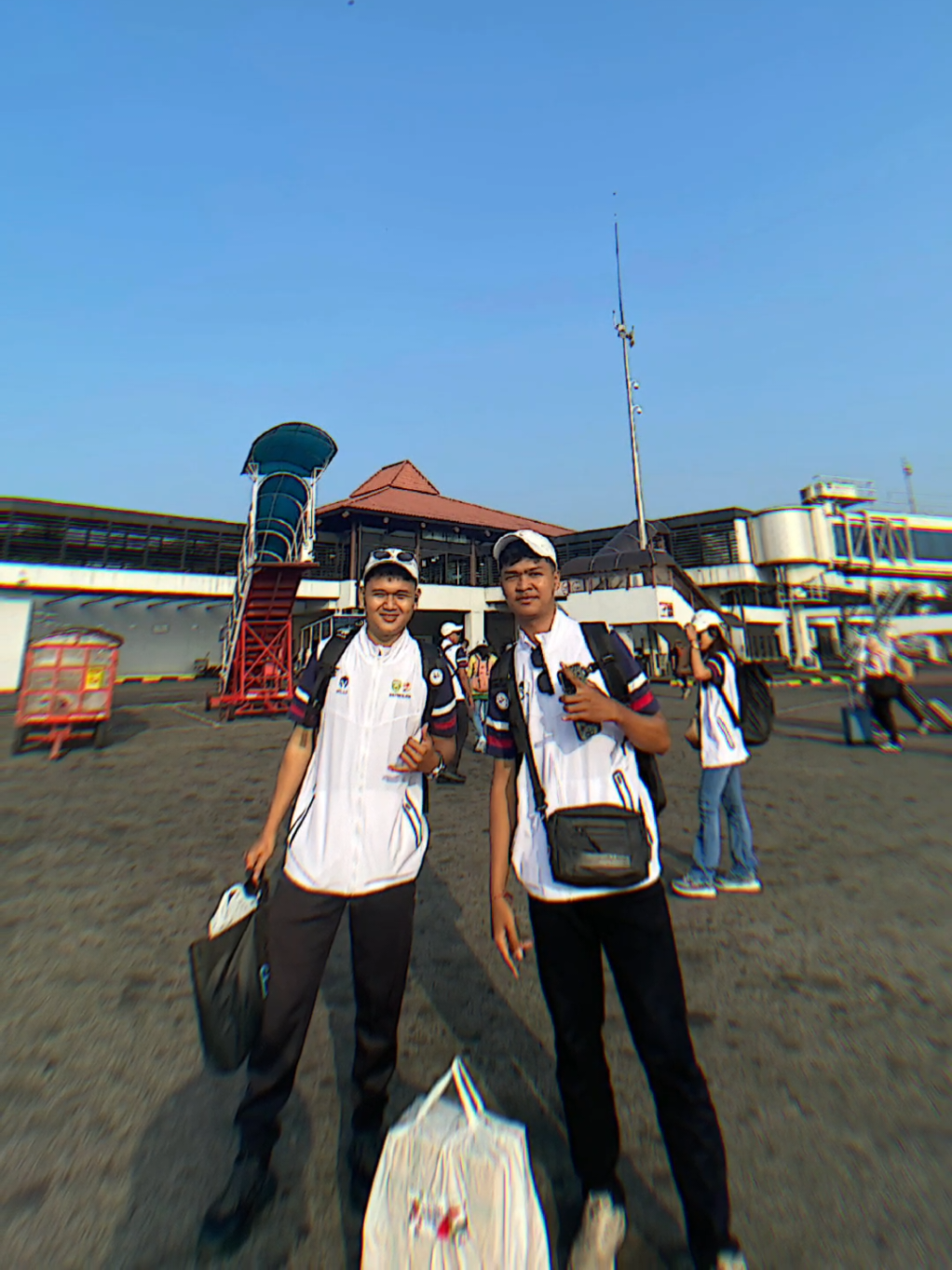@rejakkk