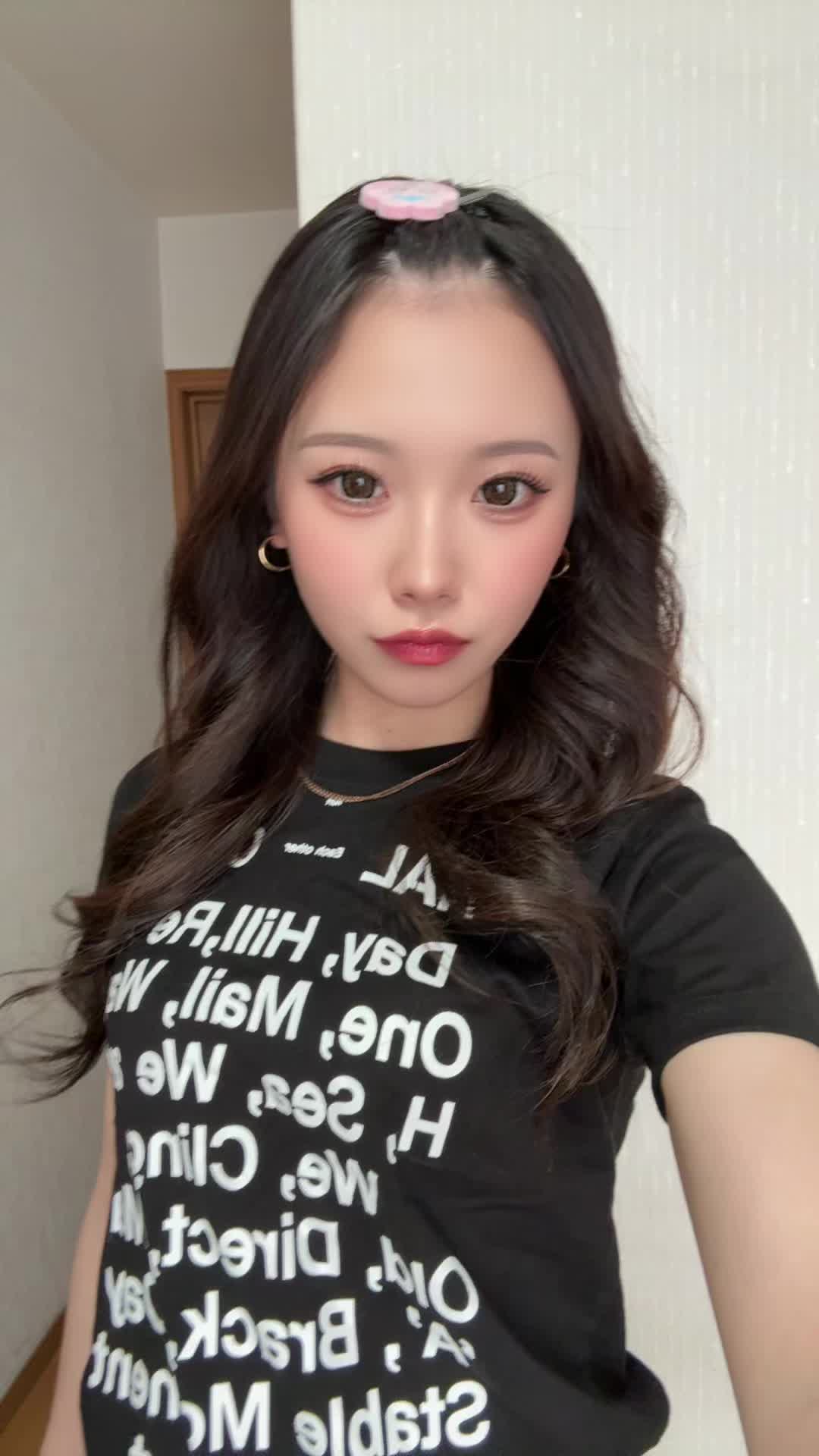 @ᴍᴏᴍᴏɴᴀ