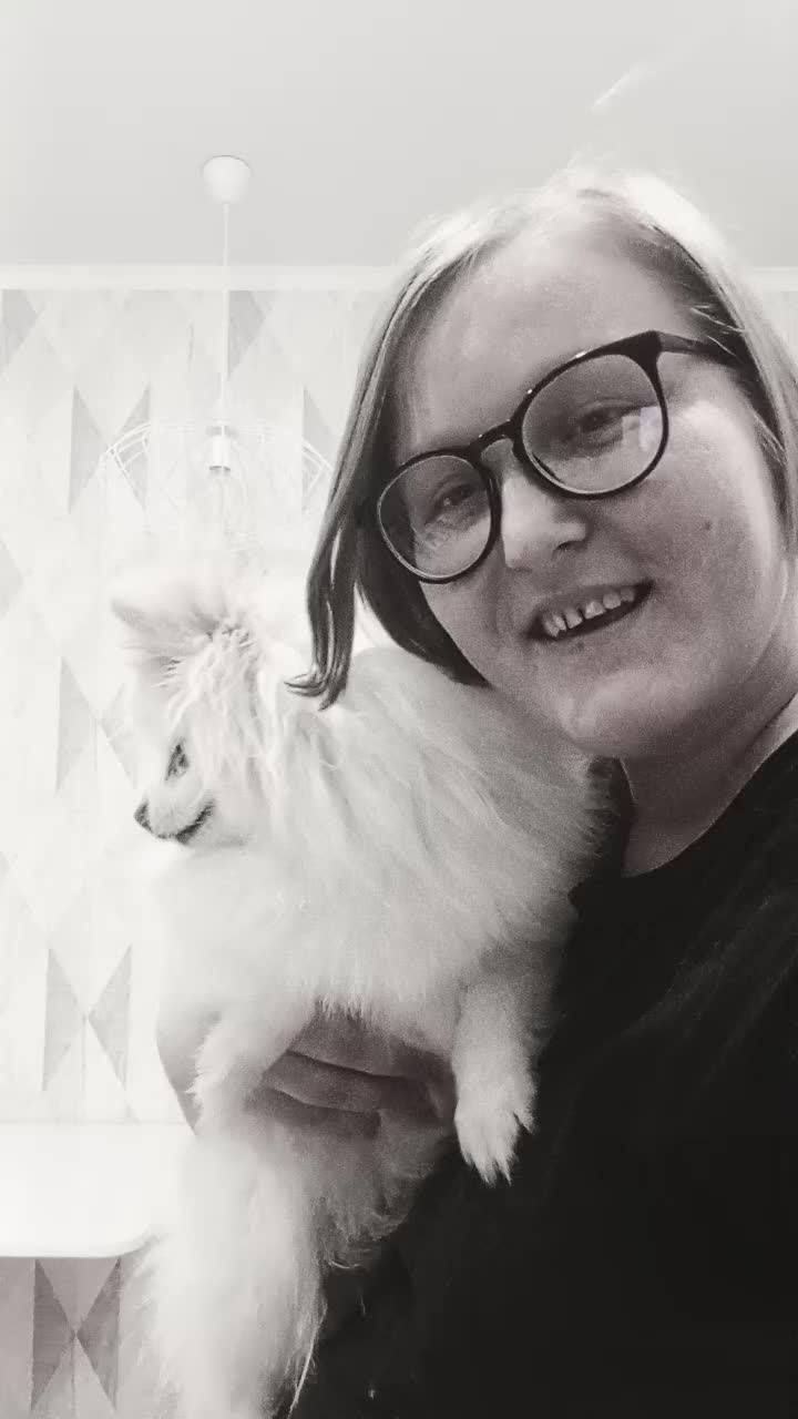 @Надюша😘