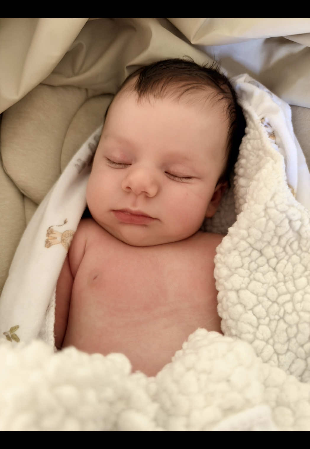 @momlifewithmrbaby