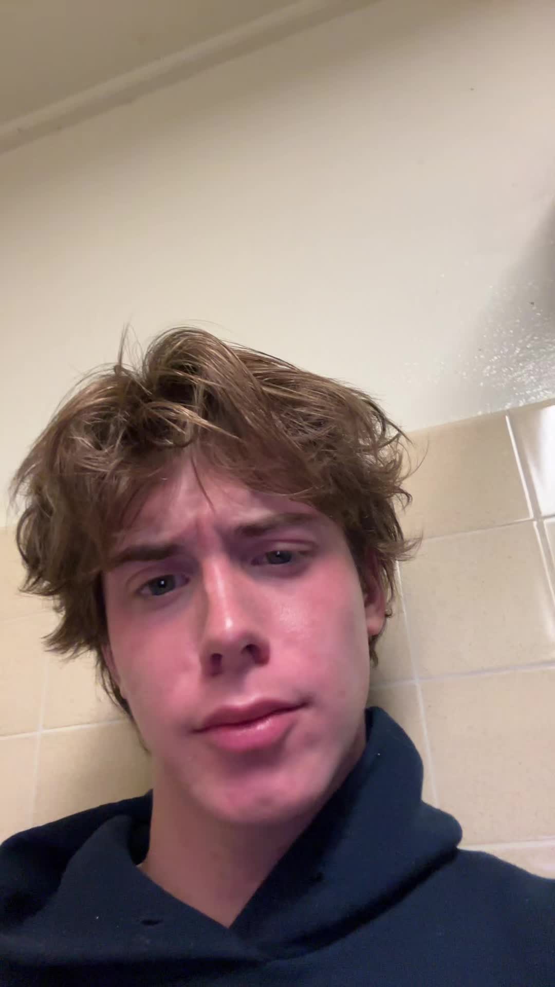 @Goodcheecks24