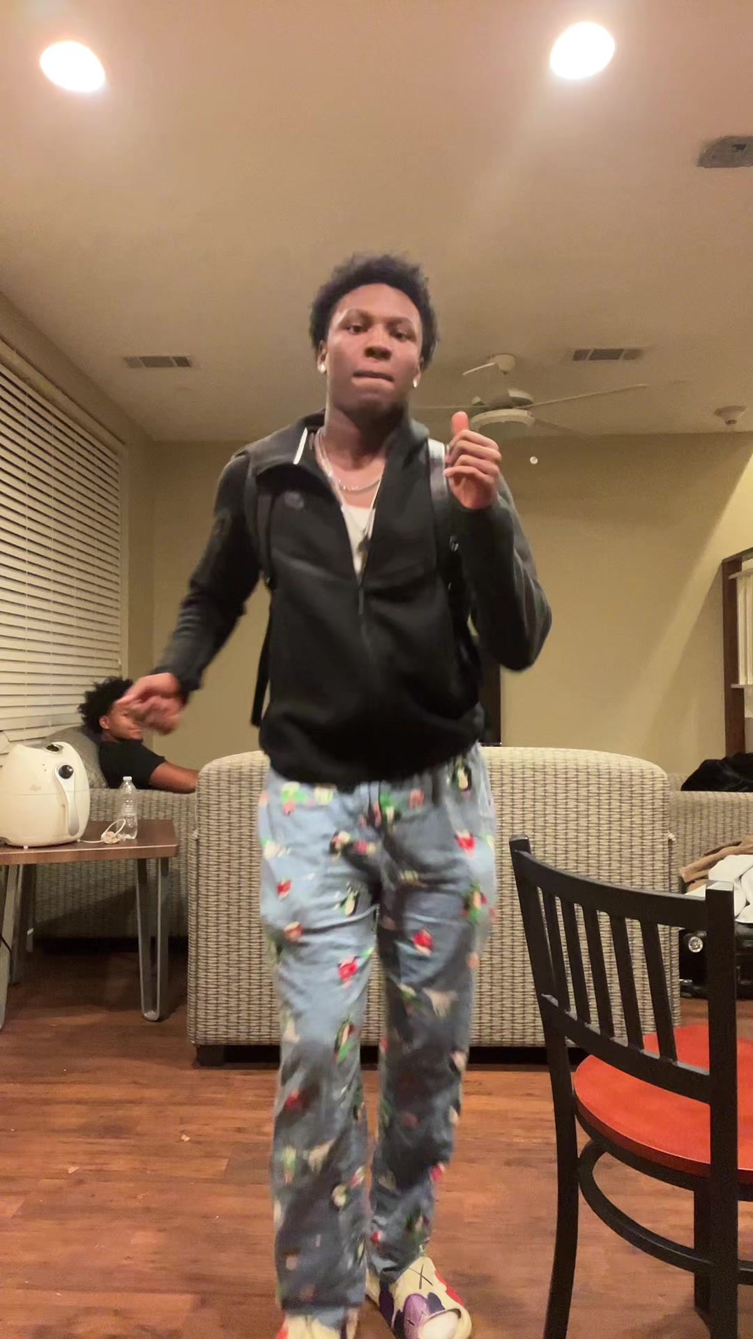 @useruno