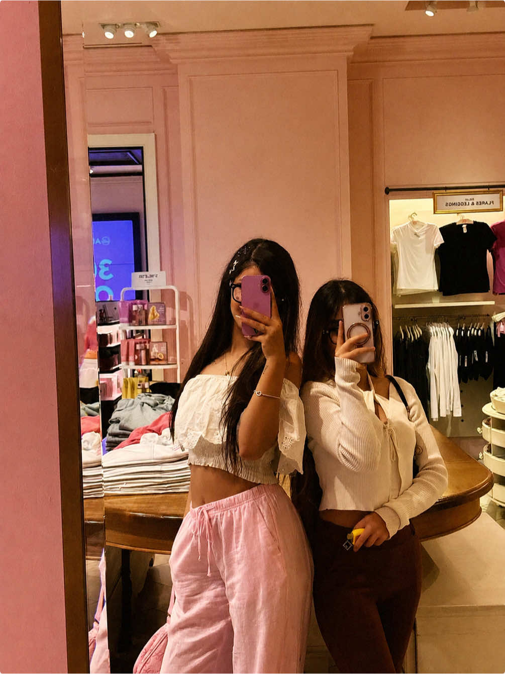 @𝐄𝐥𝐢𝐧𝐚🦋