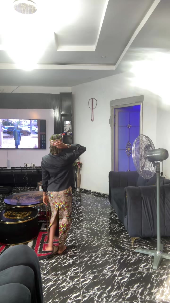 @UGHELLI CAKE VENDOR /GLAMOUR