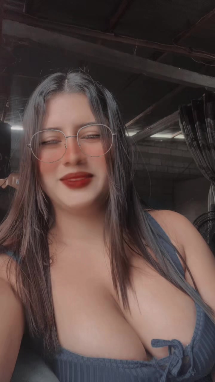 @Mari Vélez 🦋
