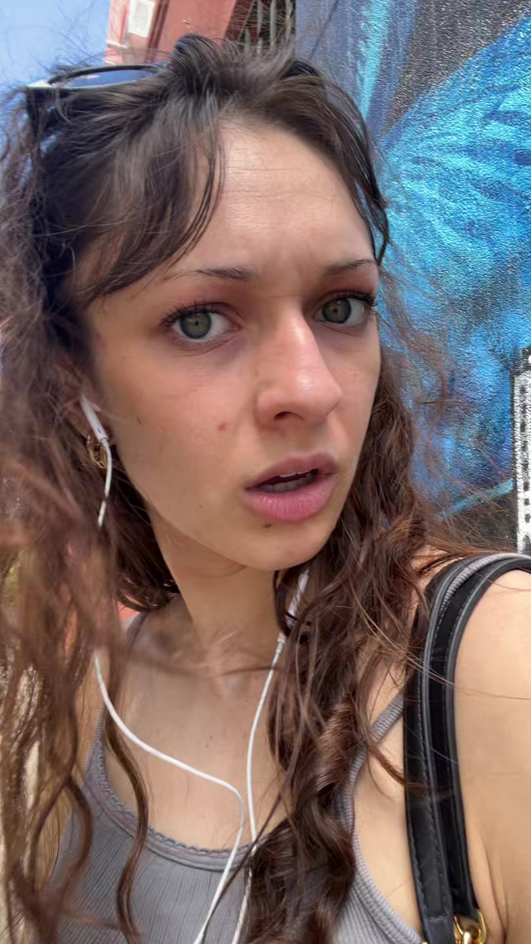 @dylantroesken