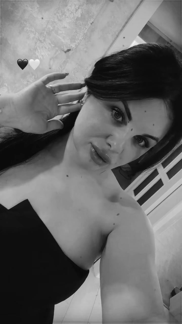 @𝓝𝓪𝓽𝓪𝓵𝓲 🖤