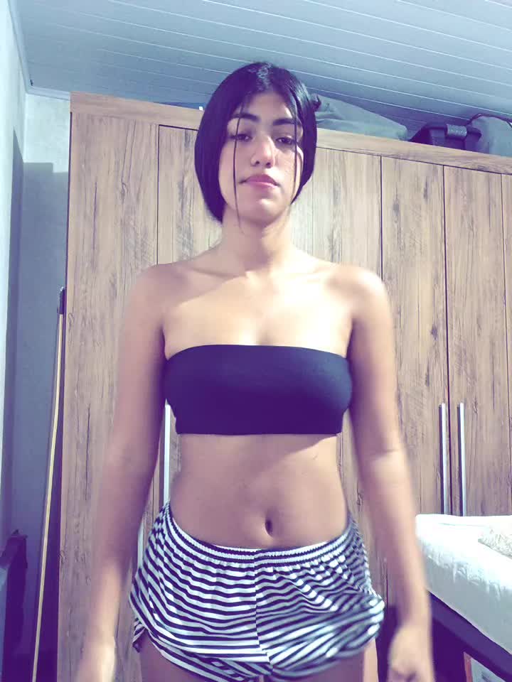 @👾